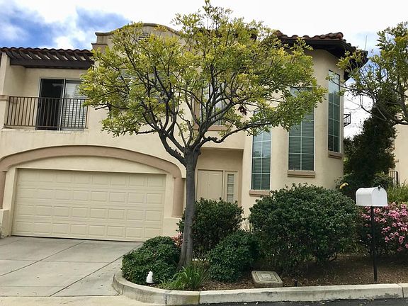 2nd image of 1052 Larry Ct