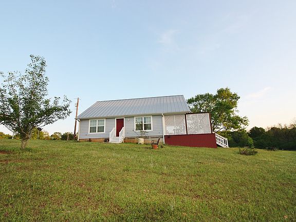 3rd image of 5773 State Highway 7 W