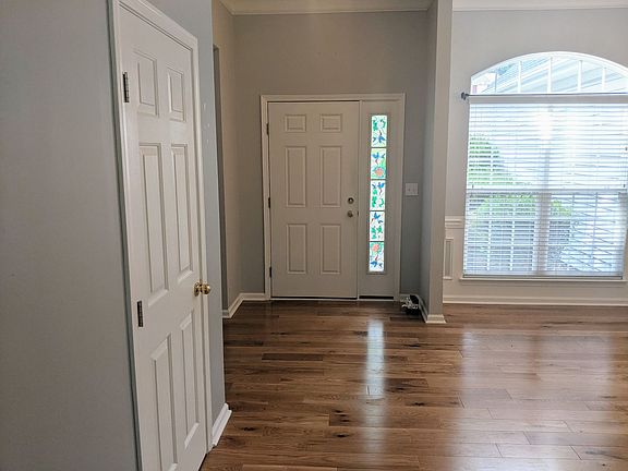 2nd image of 125 Shephard Hill Dr