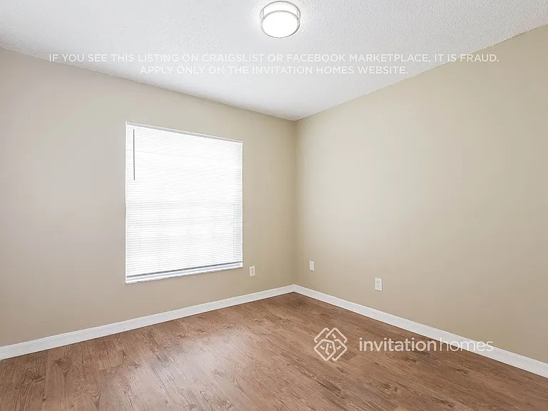 2830 Chalmer St — Photo 14