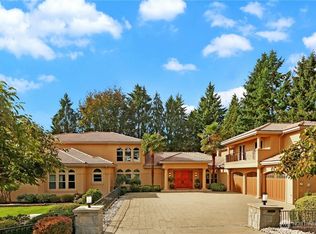 1055 91st Avenue NE, Bellevue, WA 98004