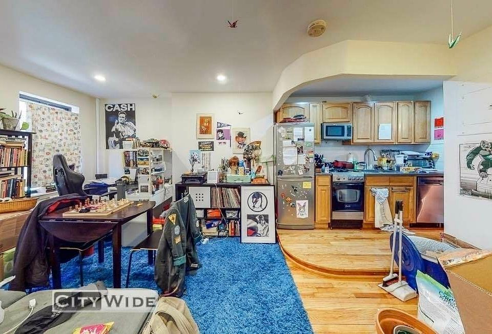 1st image of 272 E 3rd St #3B