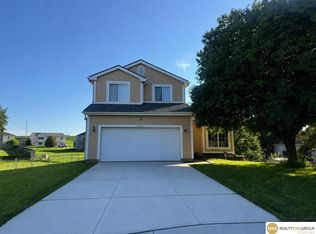 3309 Chad Ave, Bellevue, NE 68123