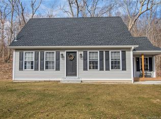 203 Goshen Rd, Moosup, CT 06354