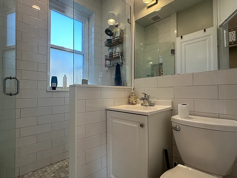 75 Park Dr #19 — Photo 18