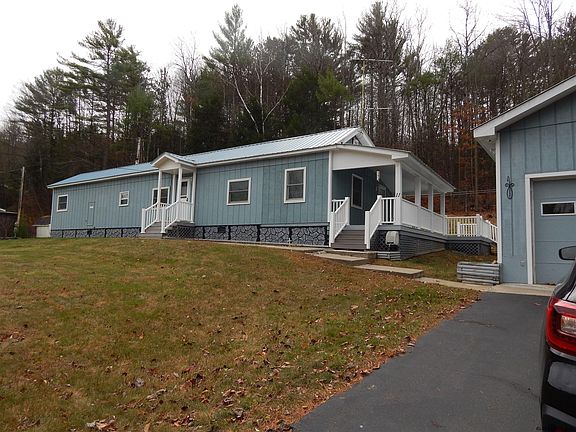 3rd image of 11 Skylark Ln