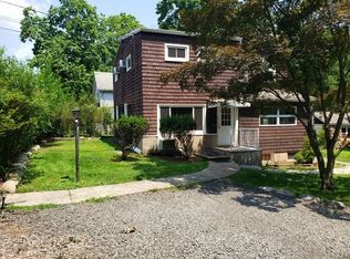 10 Kinderkamack Rd #2, Woodcliff Lake, NJ 07677