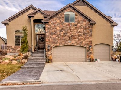 1342 W Semper Fi Cir, Riverton, UT, 84065