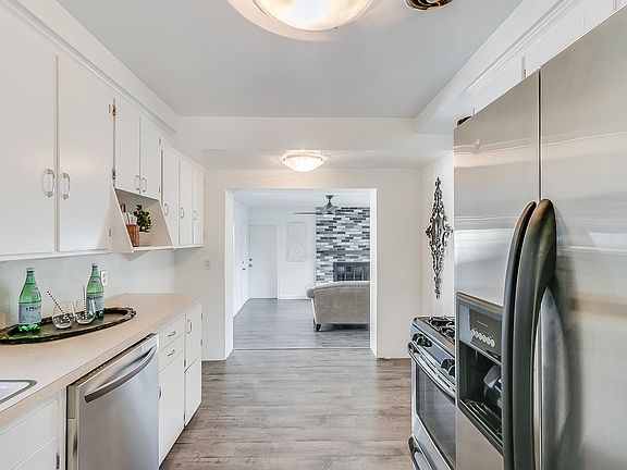 5th image of 10030 Hambleton St