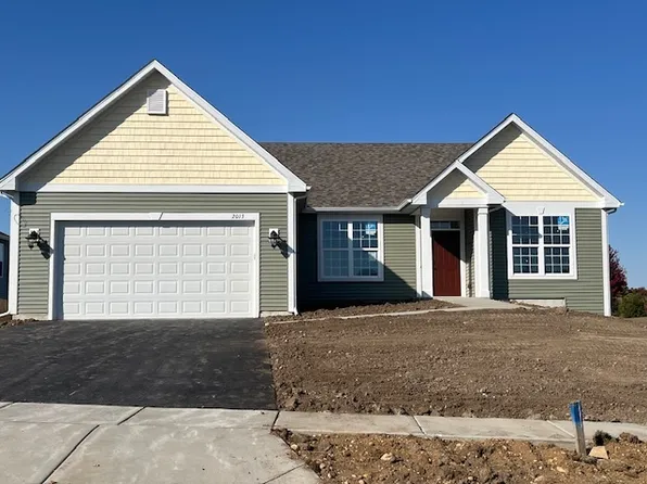 2013 Carter Ct, McHenry, IL 60051