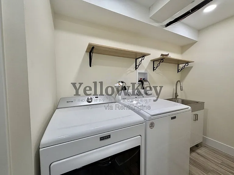 11121 Indian Woods Dr — Photo 14