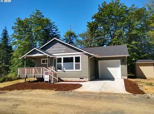 92697 Two Lakes Ln, Blachly, OR 97412