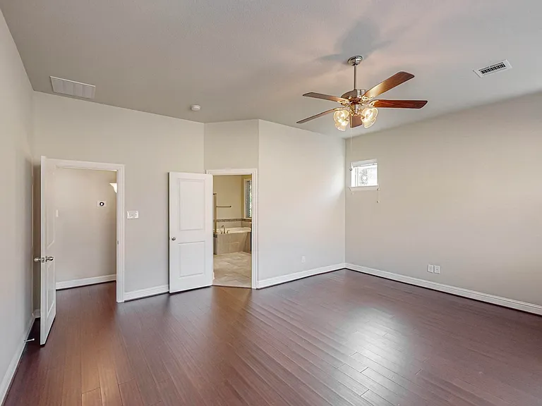 6723 Capistrano St — Photo 17