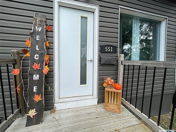 2nd image of 551 2nd AVENUE NW