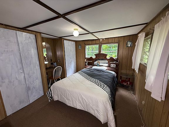 5th image of 444 Barker Road