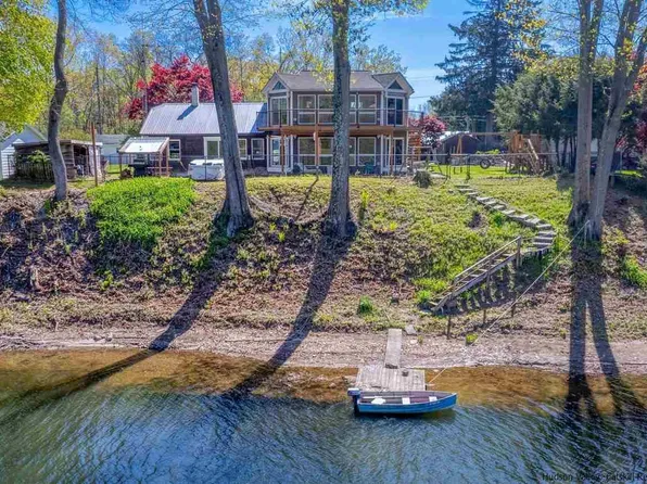 234 Sawmill Road, Lake Katrine, NY 12449