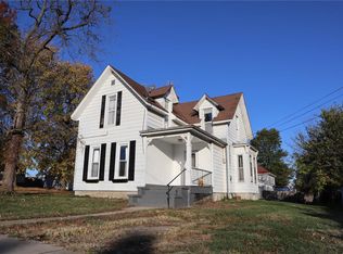 211 E Exchange St, Jerseyville, IL 62052