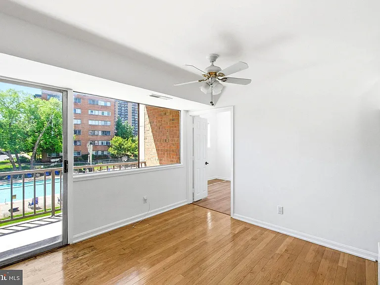 431 N Armistead St #307 — Photo 9