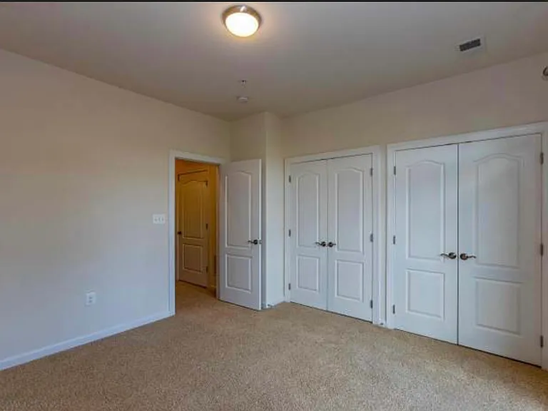 7440 Riding Meadow Way — Photo 5