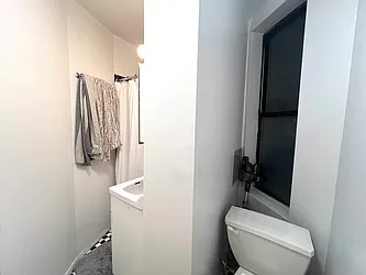 Rented by KNOCKKNOCK LLC