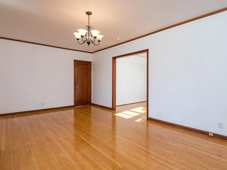 2500 NE Weidler St — Photo 19