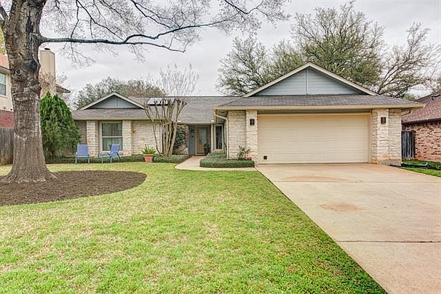 1st image of 4204 Aldama Dr