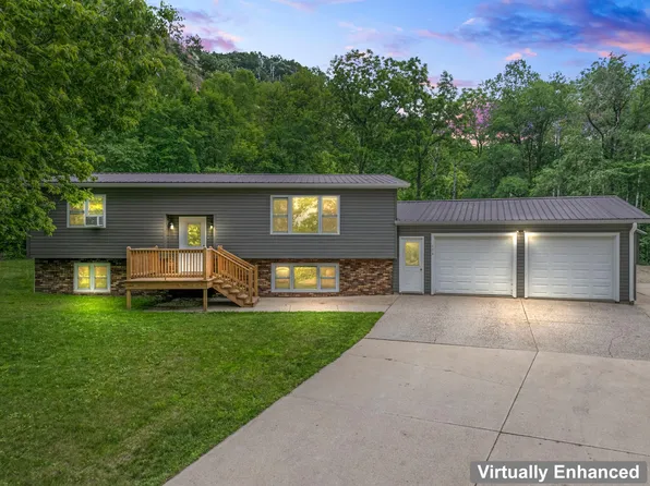 704 Lamplighters Ln, Rushford, MN 55971