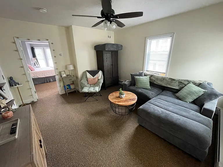 11-13 Porter St #2L — Photo 5