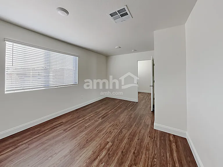 6035 Schmidt St — Photo 14