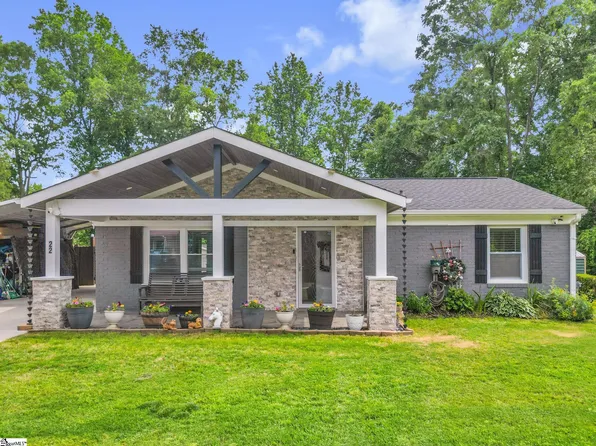22 Cotswold Ter, Taylors, SC 29687