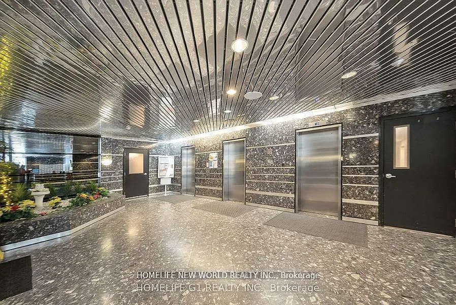 1 bed, $1,300 — Photo 3