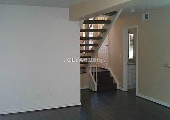 5th image of 1624 Marathon Dr #8