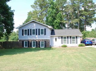 2624 Brocklin Dr, Grayson, GA 30017