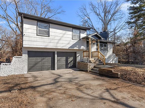 4th image of 8007 Blue Ridge Blvd