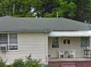 9451 Hickory St, Norfolk, VA 23503
