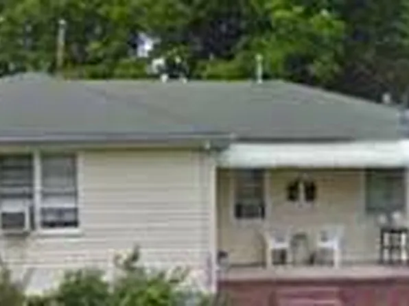 9451 Hickory St, Norfolk, VA 23503