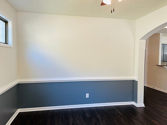 5th image of 445 Summerlin Blvd