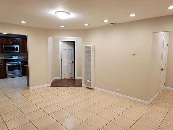 2nd image of 2098 Tampa Way