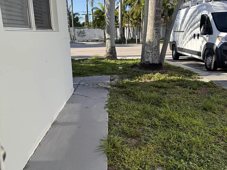 4140 SW 24th Ct #1 — Photo 16