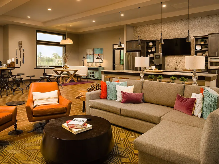 Sapphire Bay — Photo 10