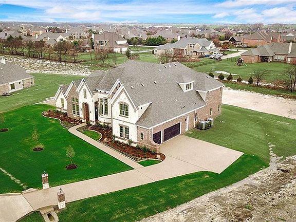 3rd image of 5403 Westfield Dr
