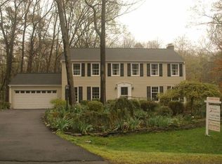 2515 Foxcroft Way, Reston, VA 20191