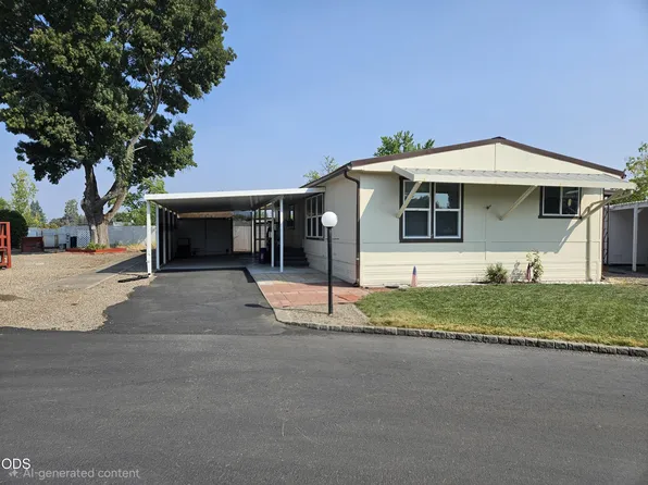 2385 Table Rock Rd Spc 102, Medford, OR 97501