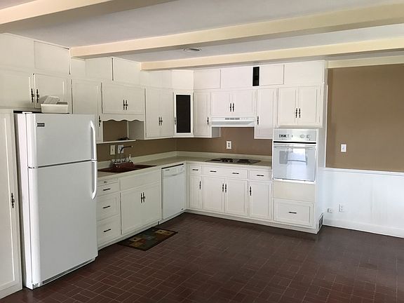 2nd image of 1024 Lincoln Ave