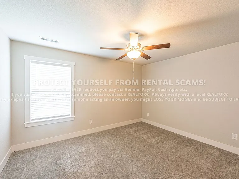313 N Tacoma St — Photo 13