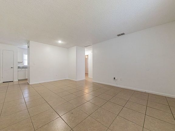 3rd image of 2218 Leo Dr APT B