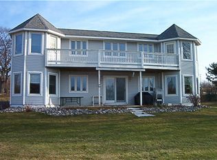 8385 Shrigley Rd, Charlevoix, MI 49720