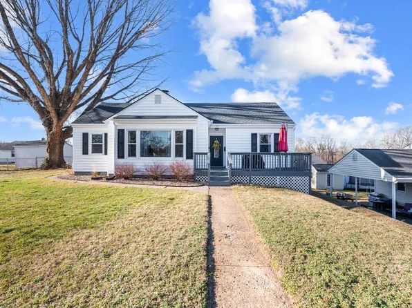 707 Crestwood Cir, Lynchburg, VA 24502