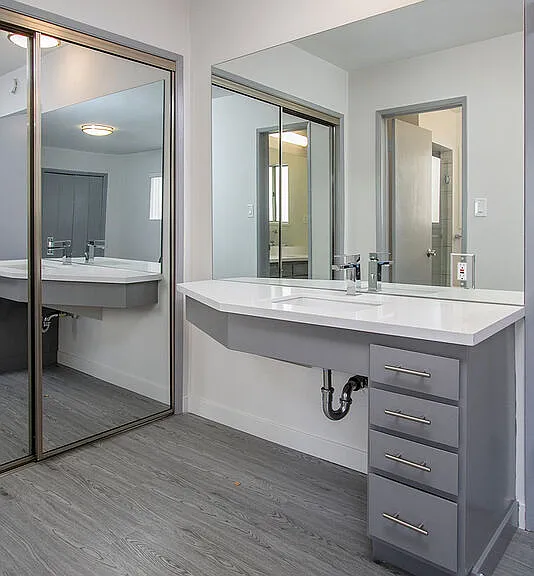 450 S Los Robles Ave #3 — Photo 16