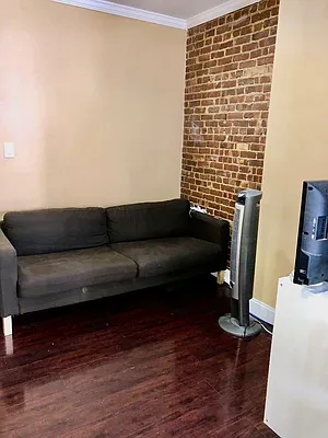 Rented by R New York | media 55